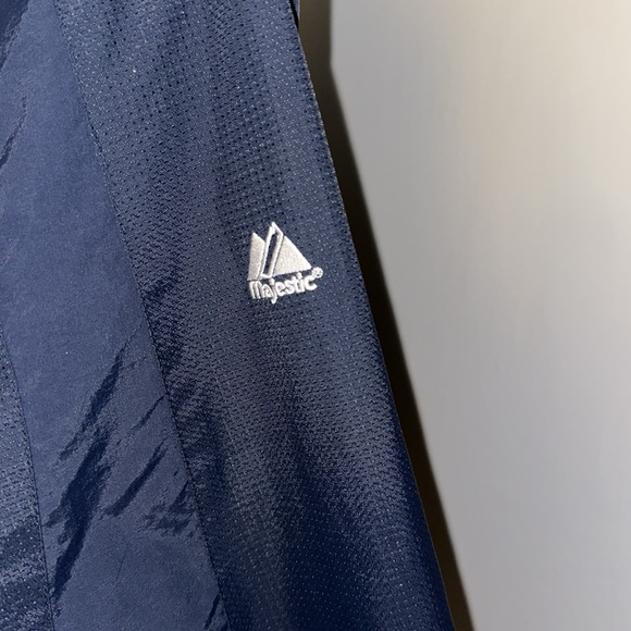 Yankees 1/4 Zip Pullover - Picture 6 of 9